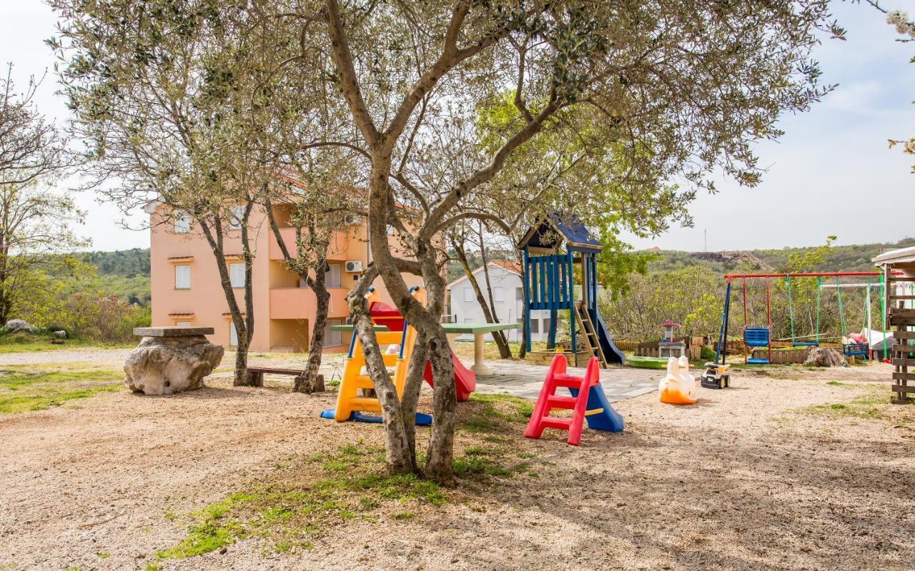 Appartamento Pansion Tina Šilo Esterno foto